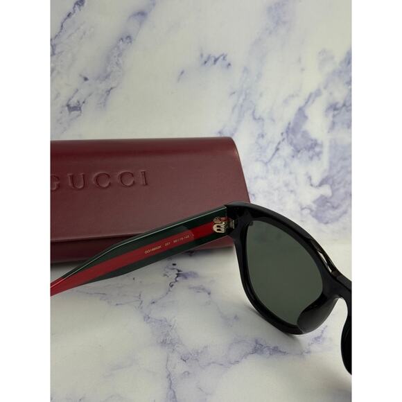 NEW Gucci GG1866SK Black Striped Arm Oversized Sunglasses main image 7